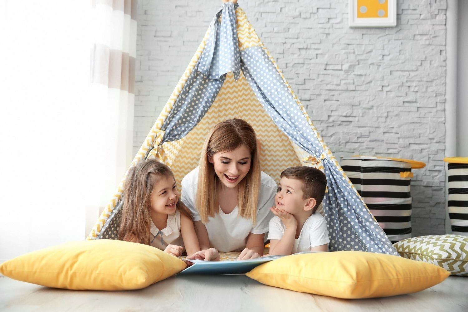 Nanny and childcare services Nanny and childcare services